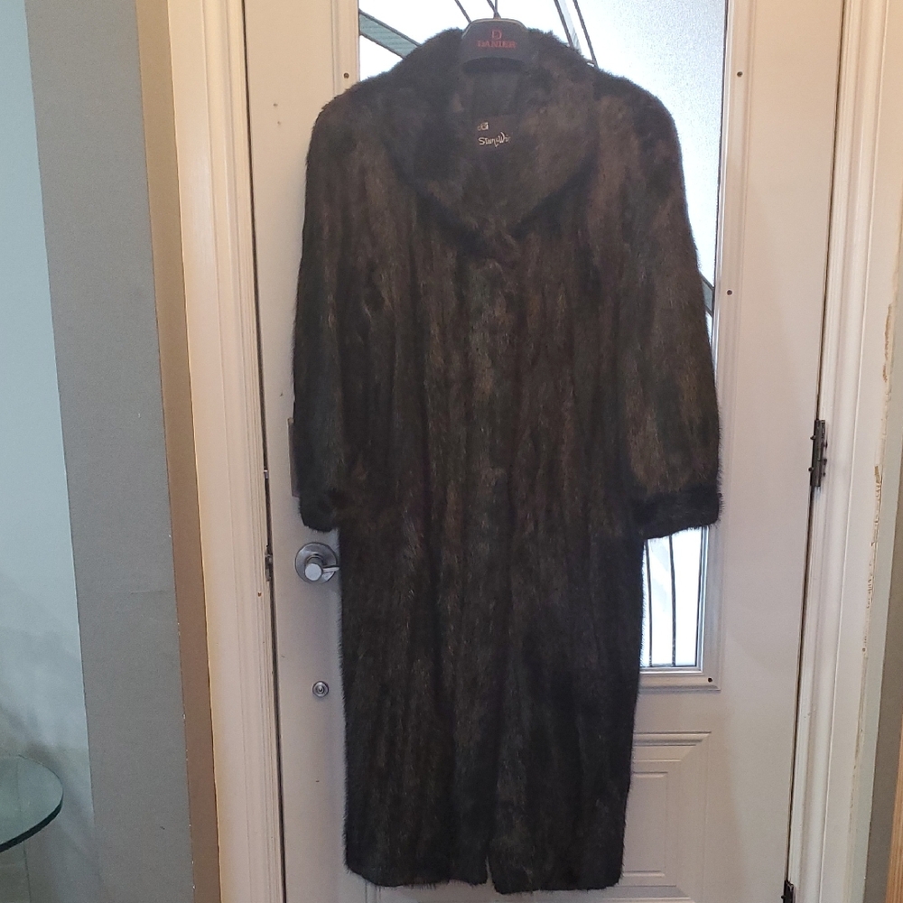 Female Mink Coat . In a great Condition.